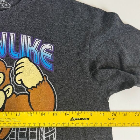 Nintendo It’s On Like Donkey Kong T-shirt M - Picture 5 of 6